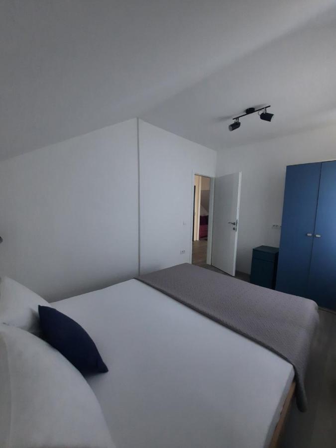 Galerija Park 2 Apartment Arandjelovac Ngoại thất bức ảnh